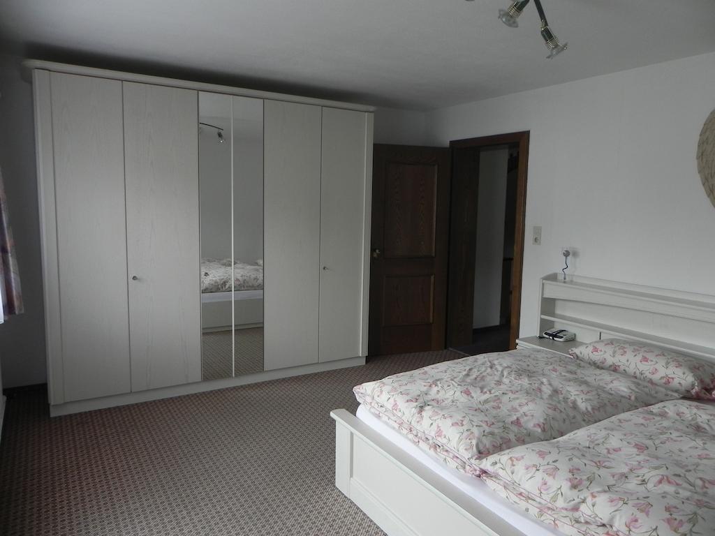 Ferienwohnung Schautzgy Reutte Zimmer foto